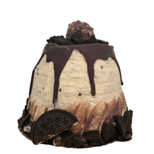 Oreo and Sea Salt Cream Cake (4.5 inches)